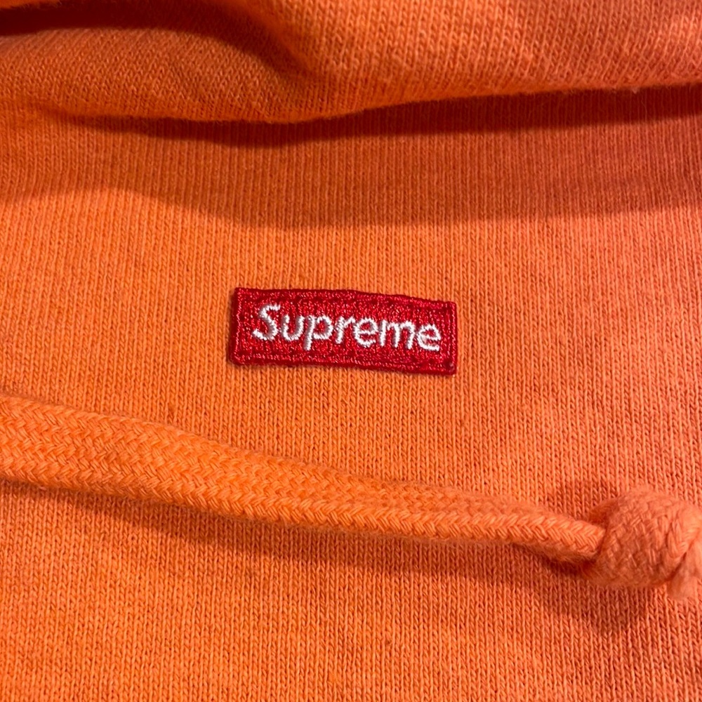 Supreme Hoodie